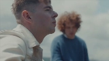 Videominiatuur Love In Reverse